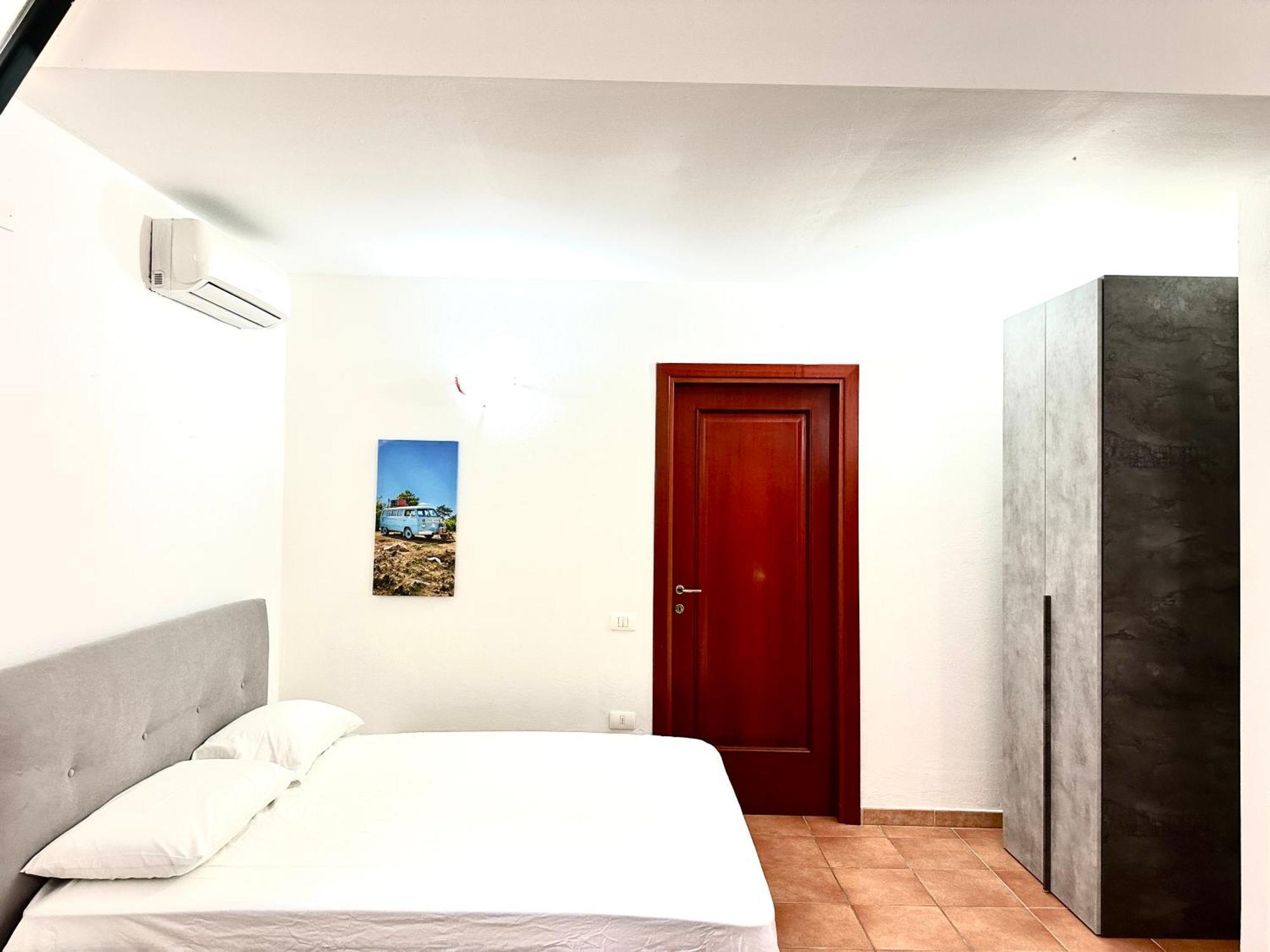 Poetto Beach Apartment Quartu Sant'Elena Bagian luar foto
